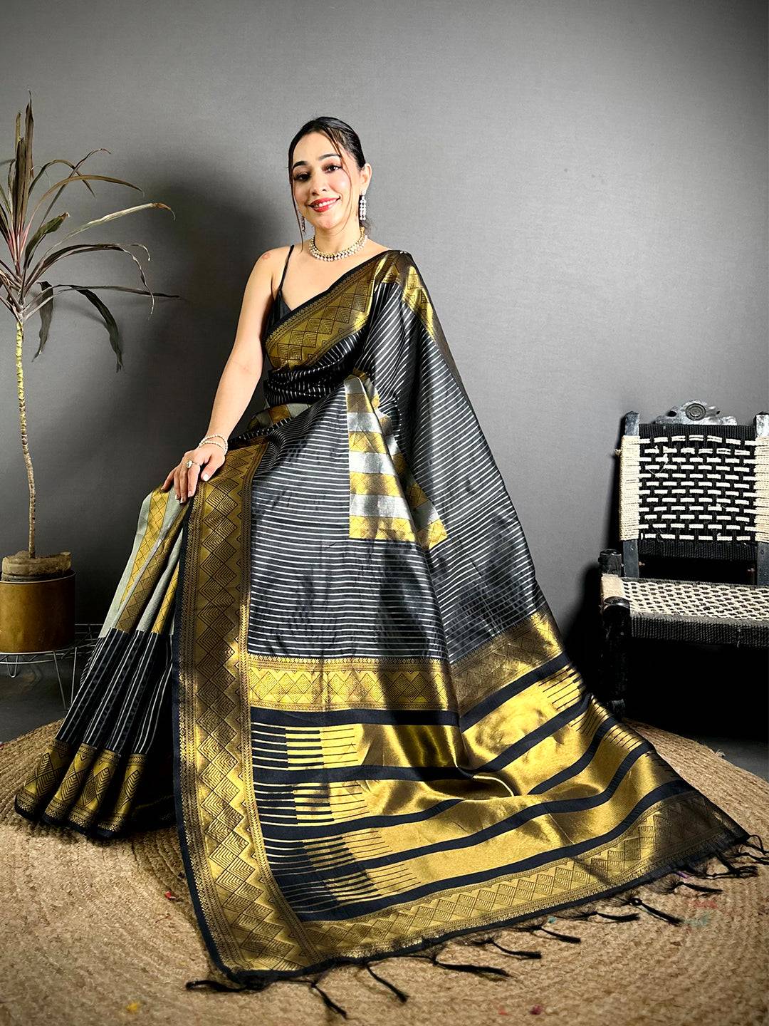 Banarasi Katan Silk Striped Zari Geometric Pattu Saree