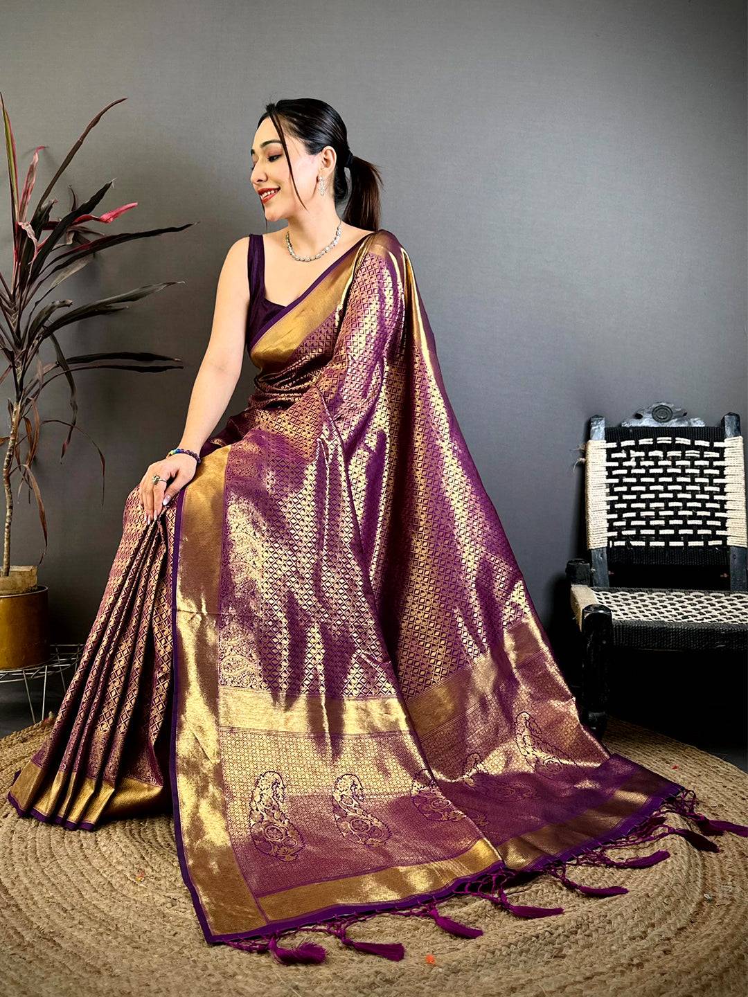 Radiant Teal Kanjivaram Zari Silk Pattu Saree