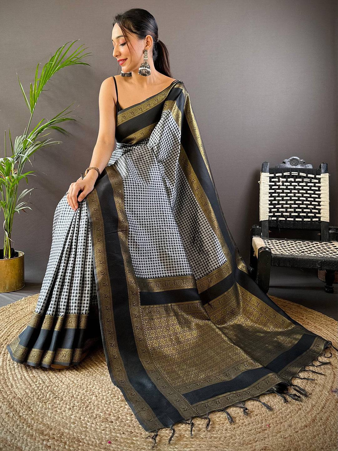 Exclusive Gold Zari Katan Silk Pattu Saree