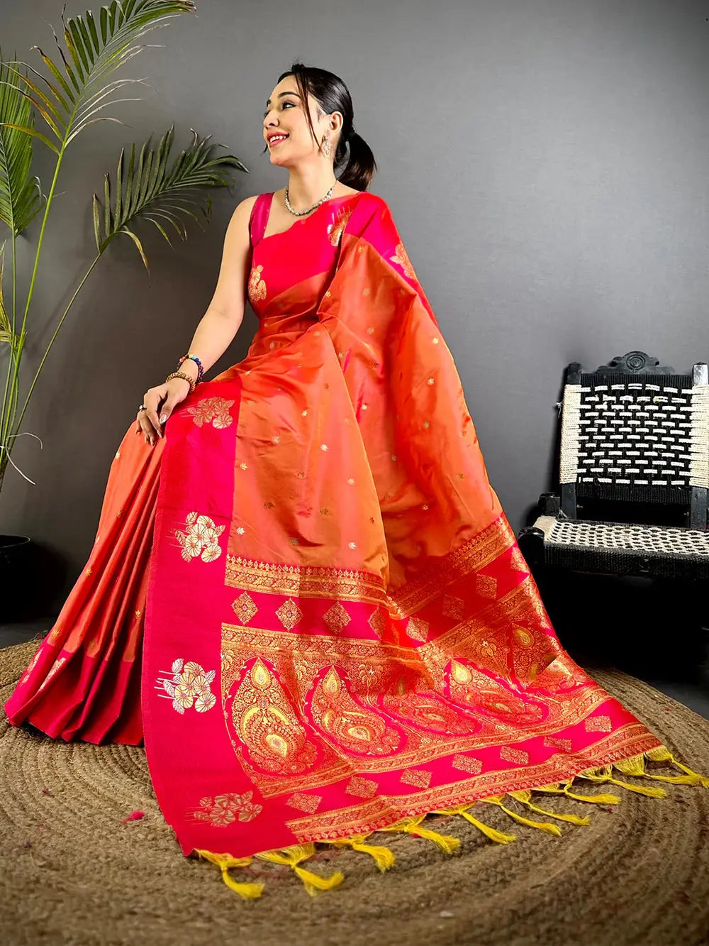 Opulent Soft Silk Sona Chandi Zari Pattu Saree