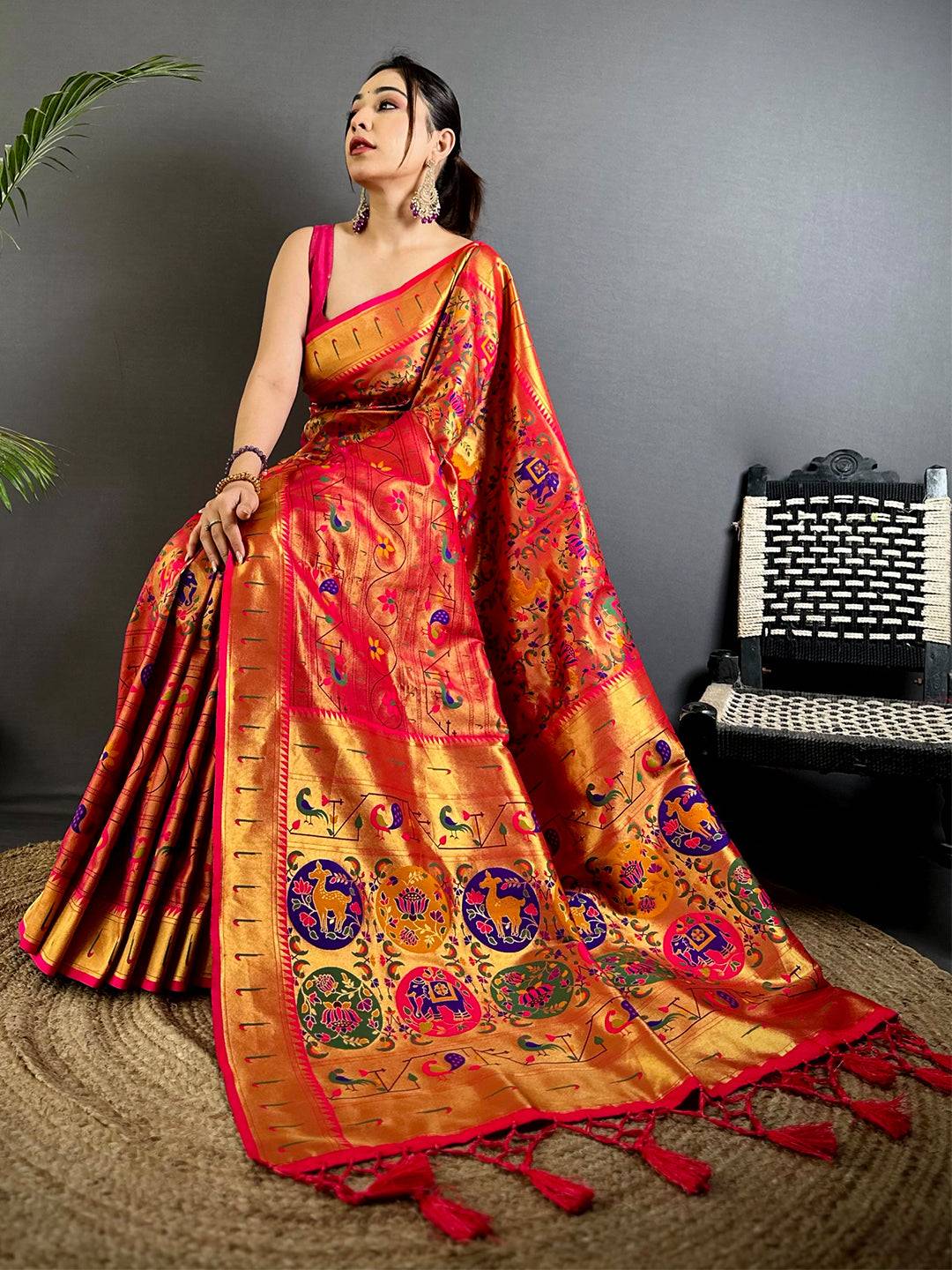 Red Patola Motif Soft Silk Pattu Saree