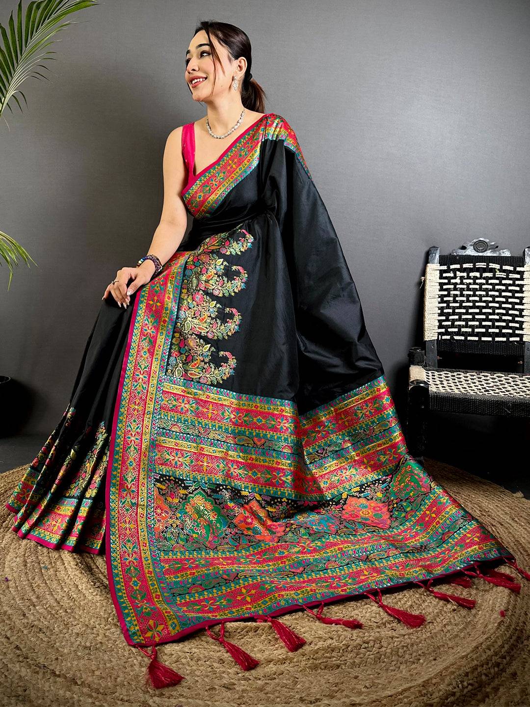 Black Kashmiri Pashmina Semi Silk Pattu Saree