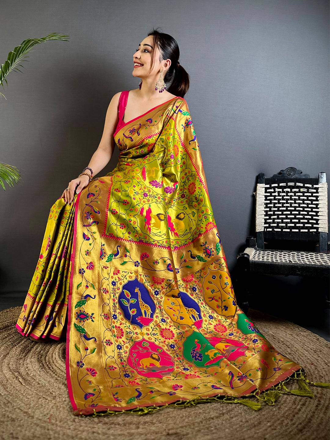 Royal Green Patola Paithani Pattu Saree