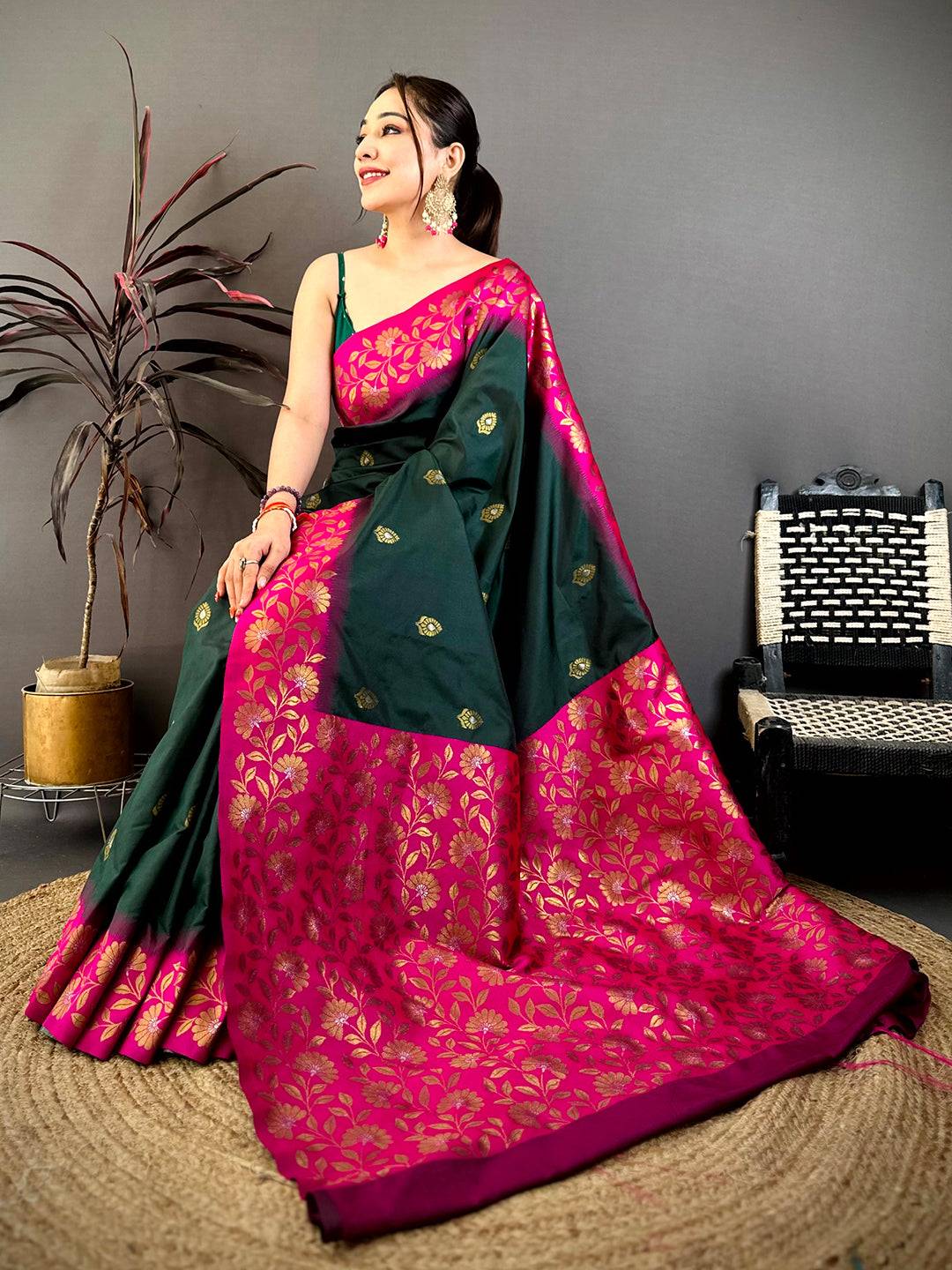 Deep Green Soft Silk Kanjivaram Pattu Saree