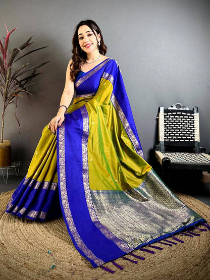 Mehndi Green Dual Tone Gadwal Pattu Saree