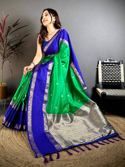 Emerald Green Dual Tone Gadwal Pattu Saree