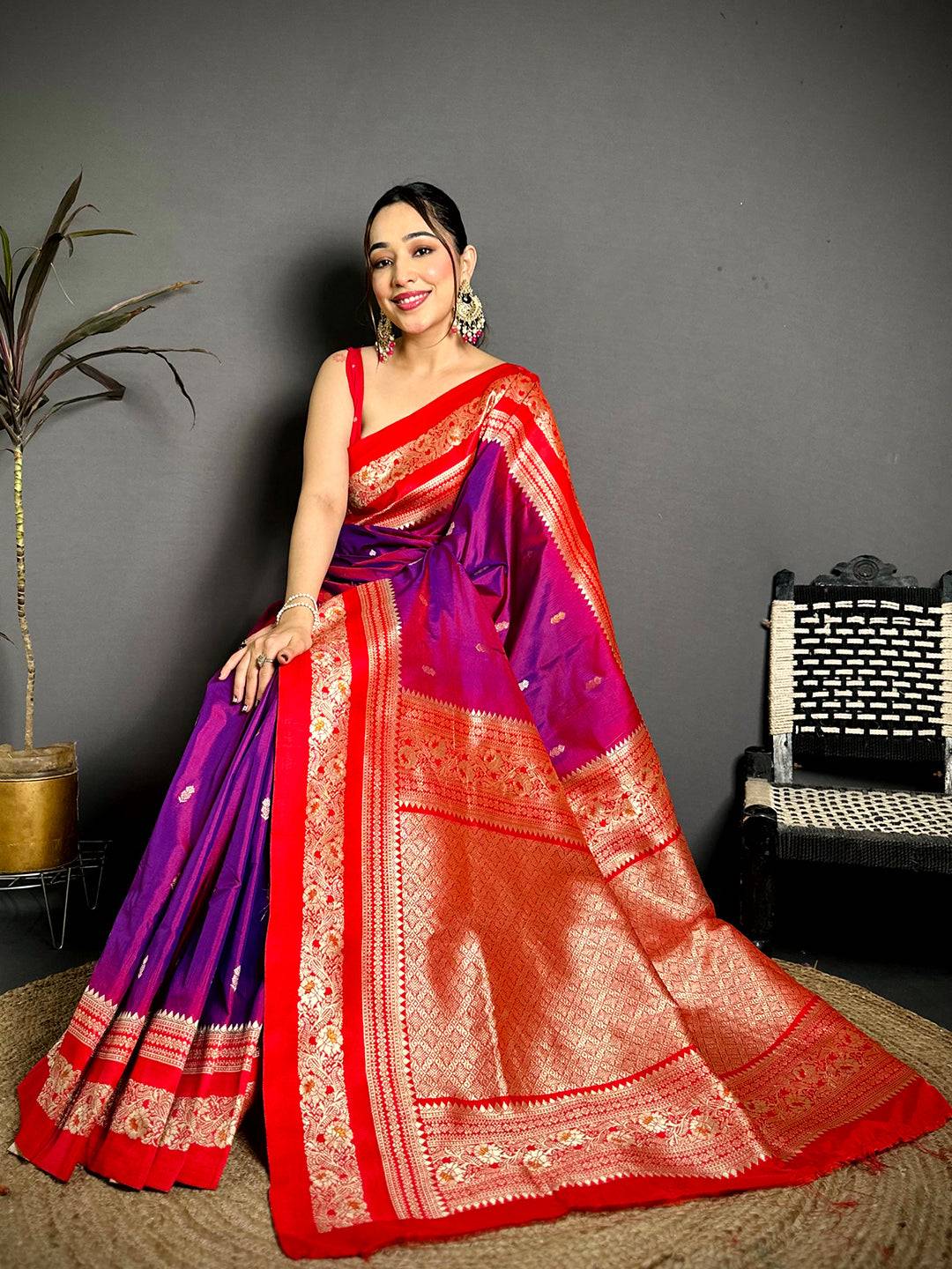Gold Zari Woven Purple Soft Silk Pattu Saree