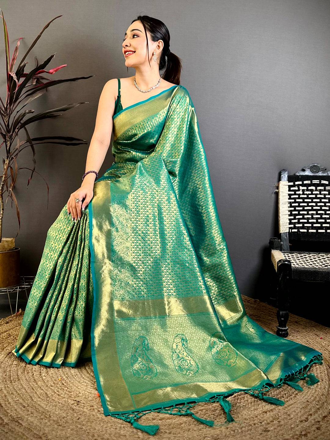 Radiant Teal Kanjivaram Zari Silk Pattu Saree