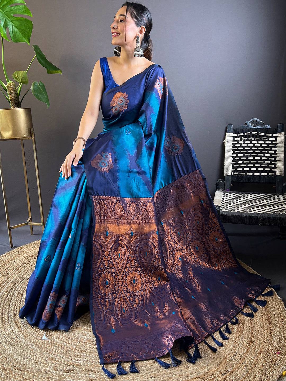 Dark Blue Tussar Silk Ikkat Weaving Pattu Saree