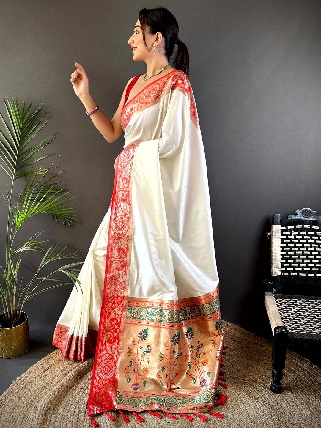 White Soft Silk Yevla Pathani Pattu Saree


