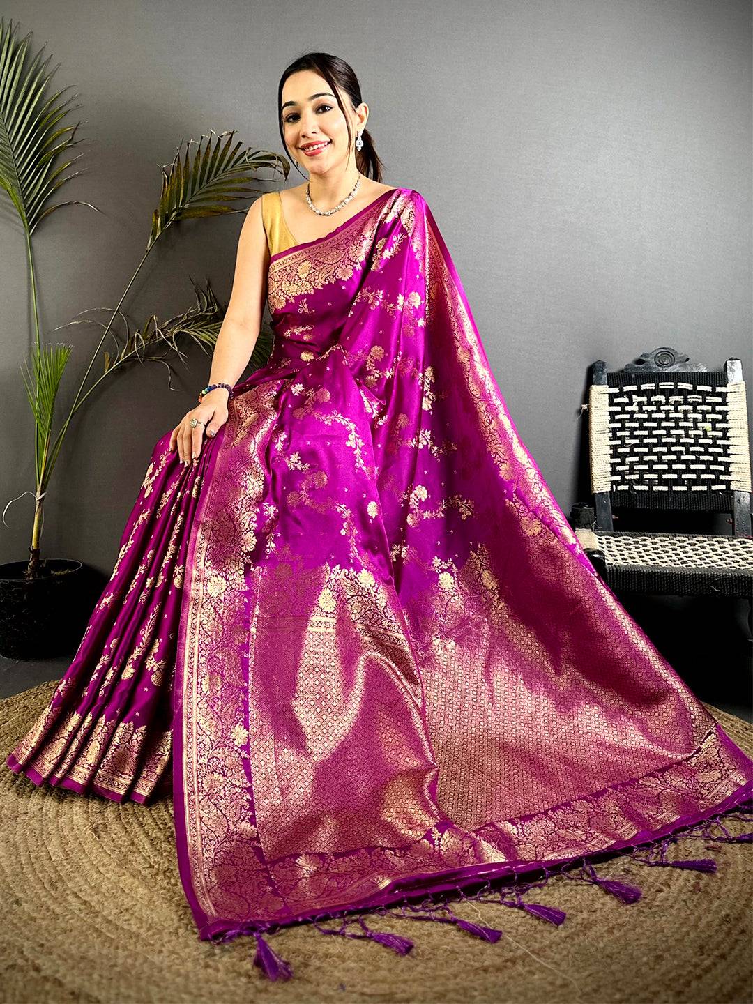 Magenta Satin Silk Zari Weave Pattu Saree