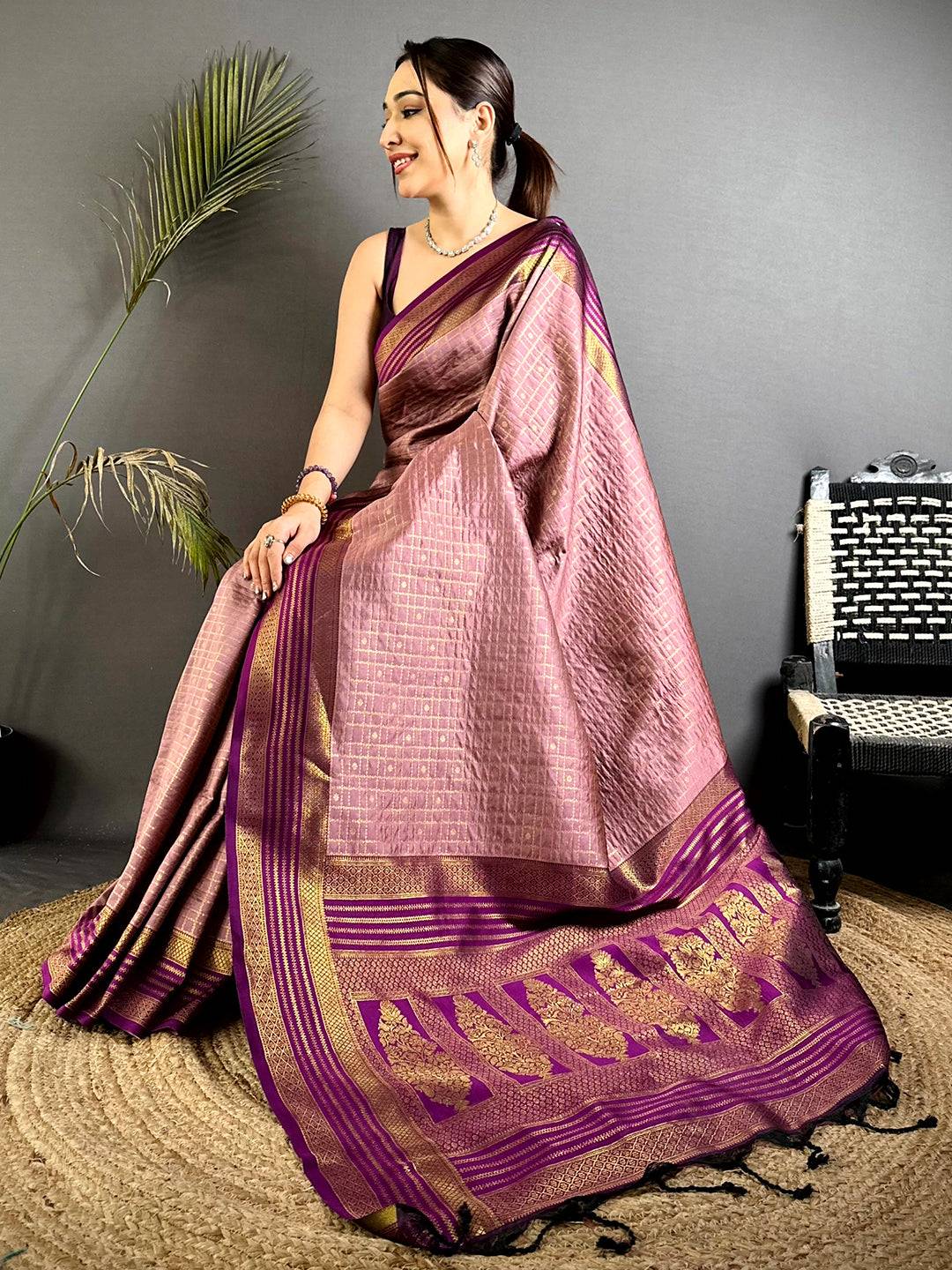 Opulent Magenta Banarasi Katan Silk Pattu Saree