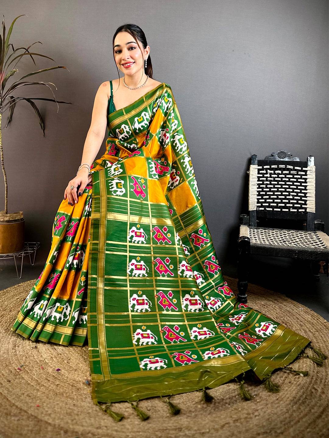 Elegant Yellow Green Ikkat Patola Silk Pattu Saree