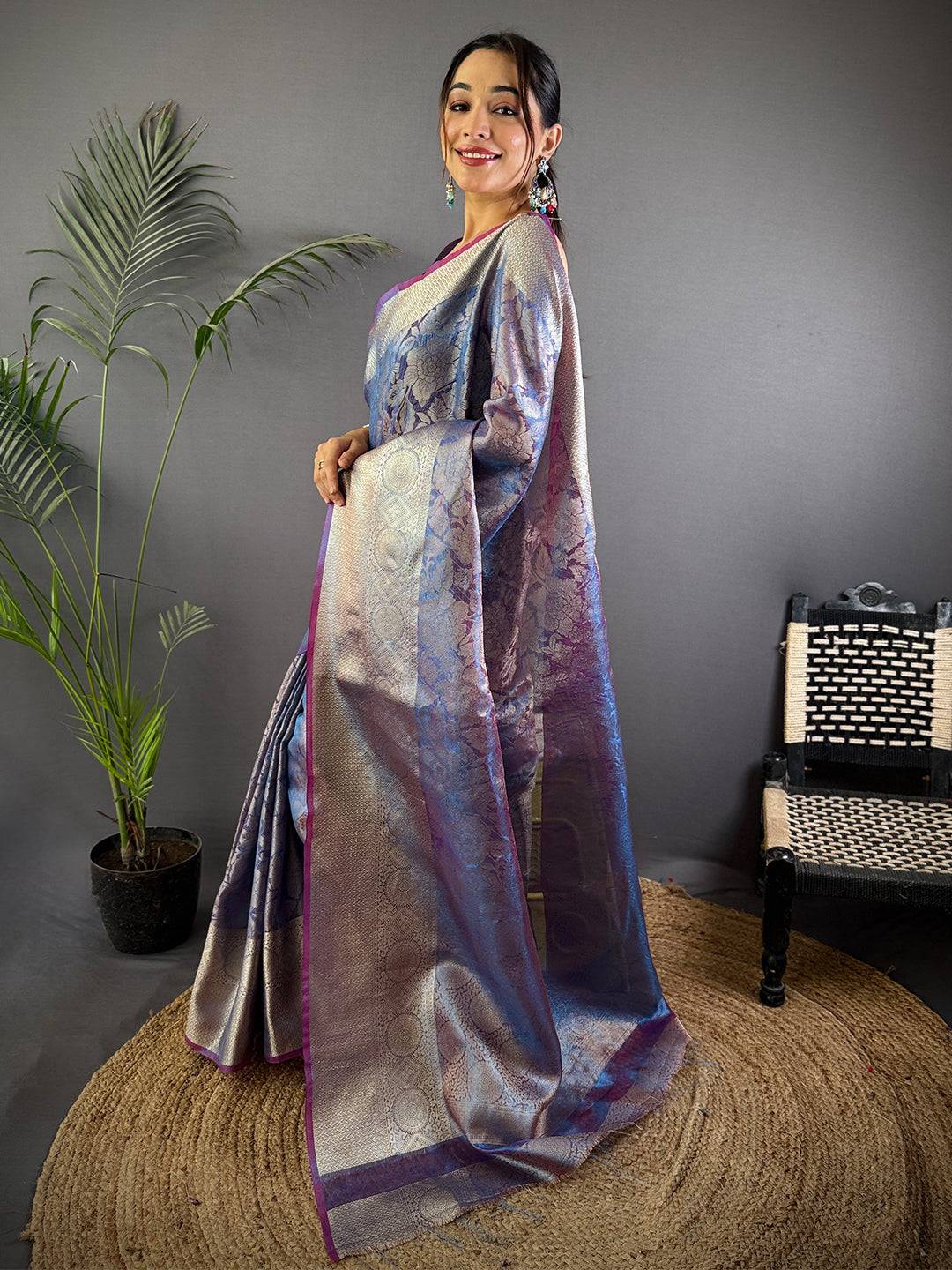 Lavender Bloom Zari Tissue Silk Pattu Saree