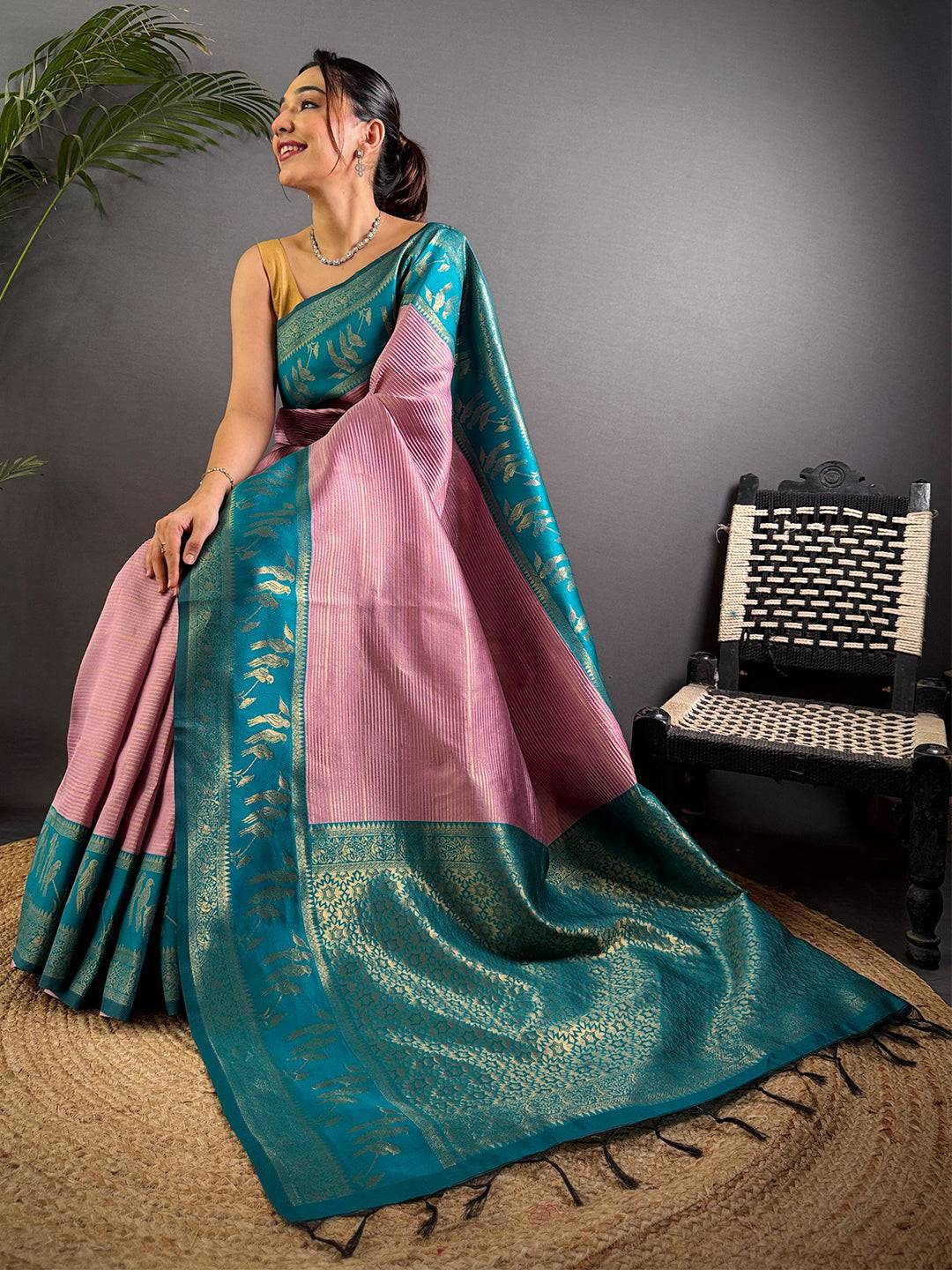 Pink Majesty Banarasi Katan Silk Pattu Saree
