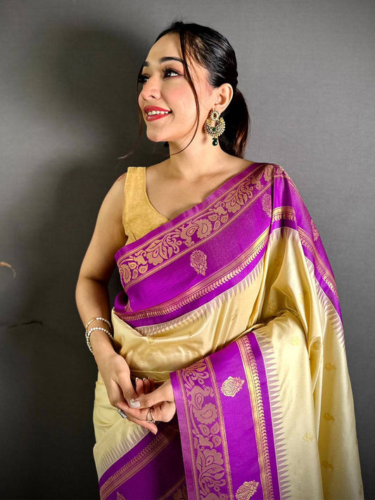 Cream Soft Silk Gadwal Ikkat Border Pattu Saree