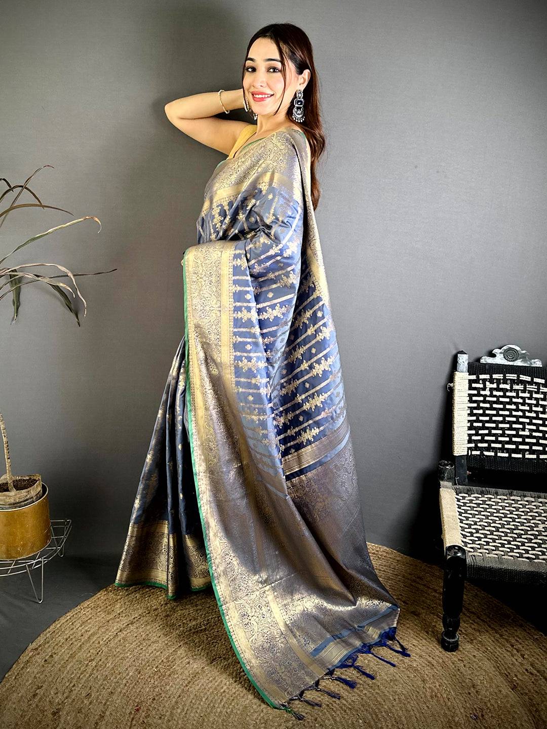Elegant Banarasi Katan Big Zari Border Pattu Saree
