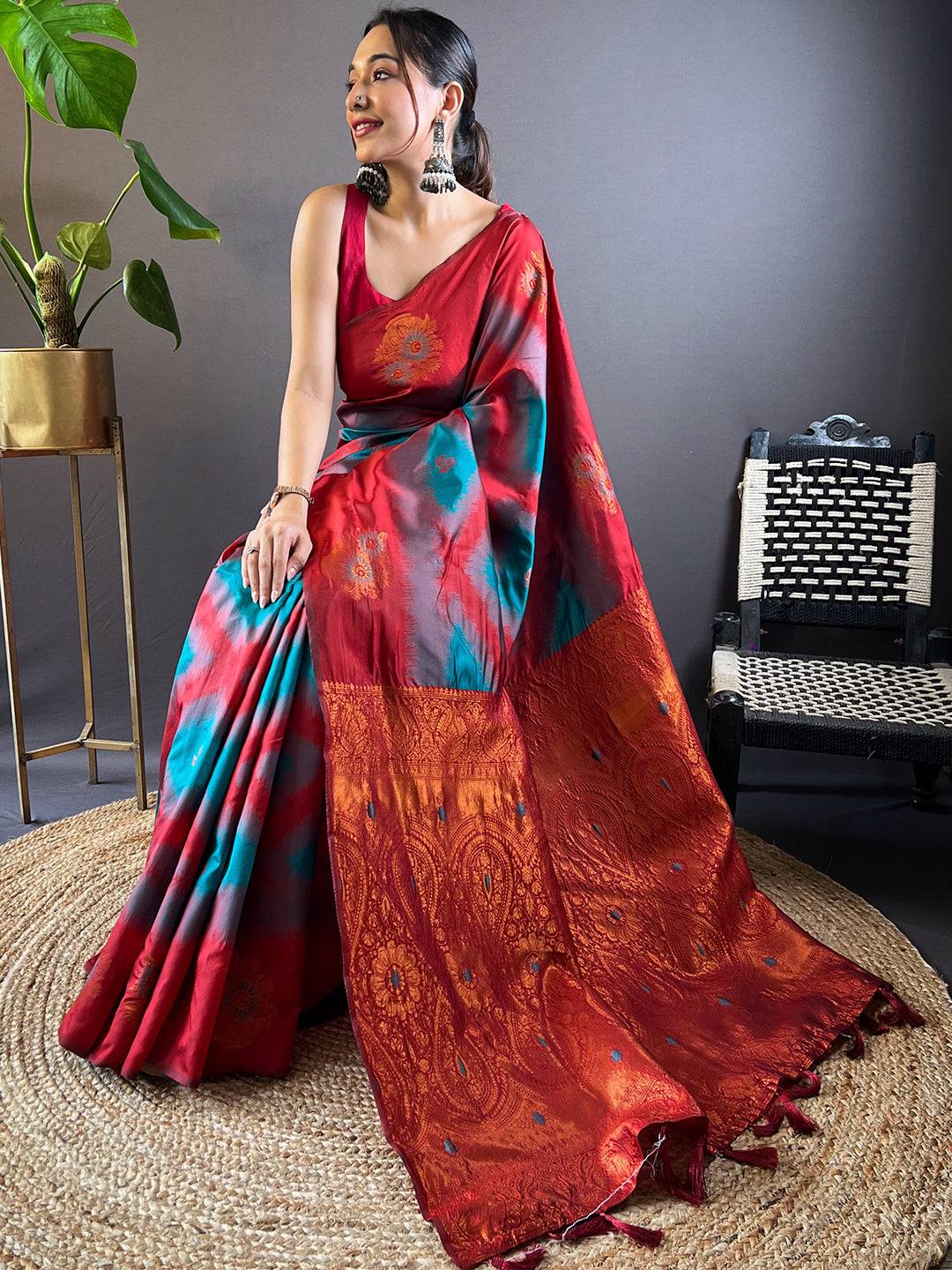 Teal Tussar Silk Ikkat Weaving Pattu Saree