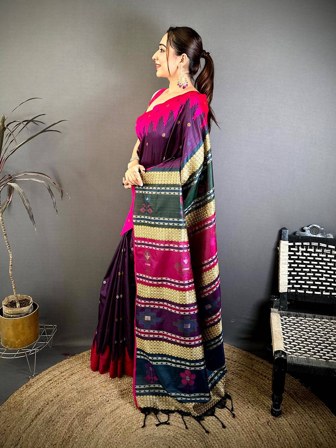 Pink Cotton Katan Bomkai Rich Pallu Pattu Saree