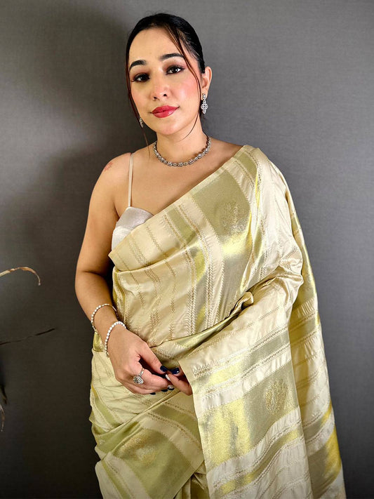 Celebrity Soft Silk Zari Weaving Pattu Saree