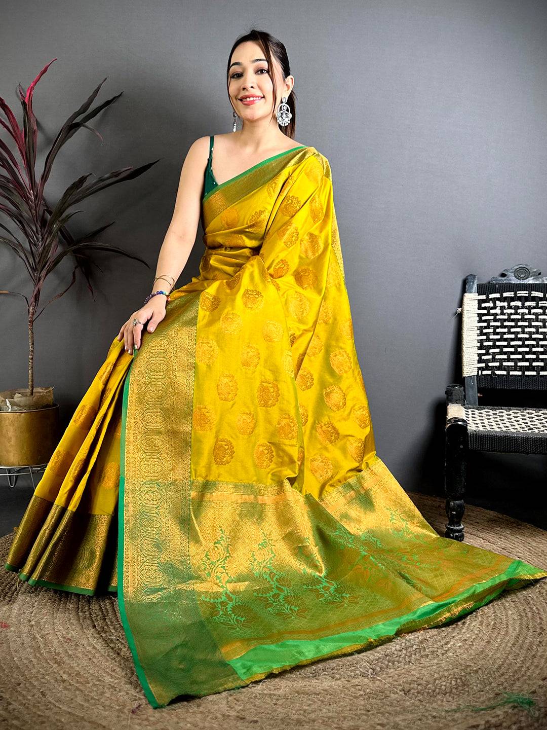 Artistic Copper Zari Banarasi Katan Silk Pattu S...

