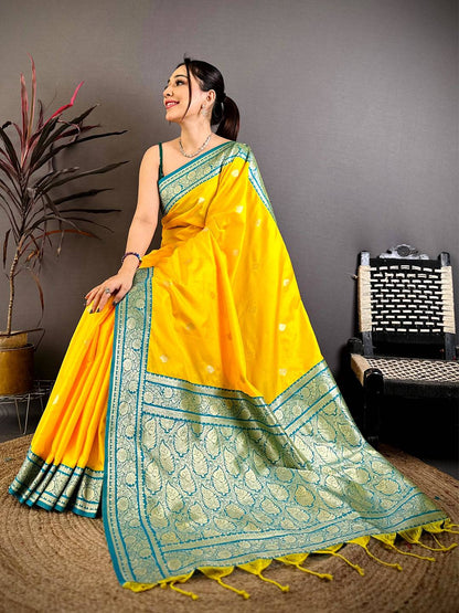 Royal Yellow Soft Silk Gadwal Pattu Saree