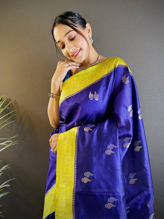 Elegant Purple Silk Pattu Saree With Gold Zari Accents