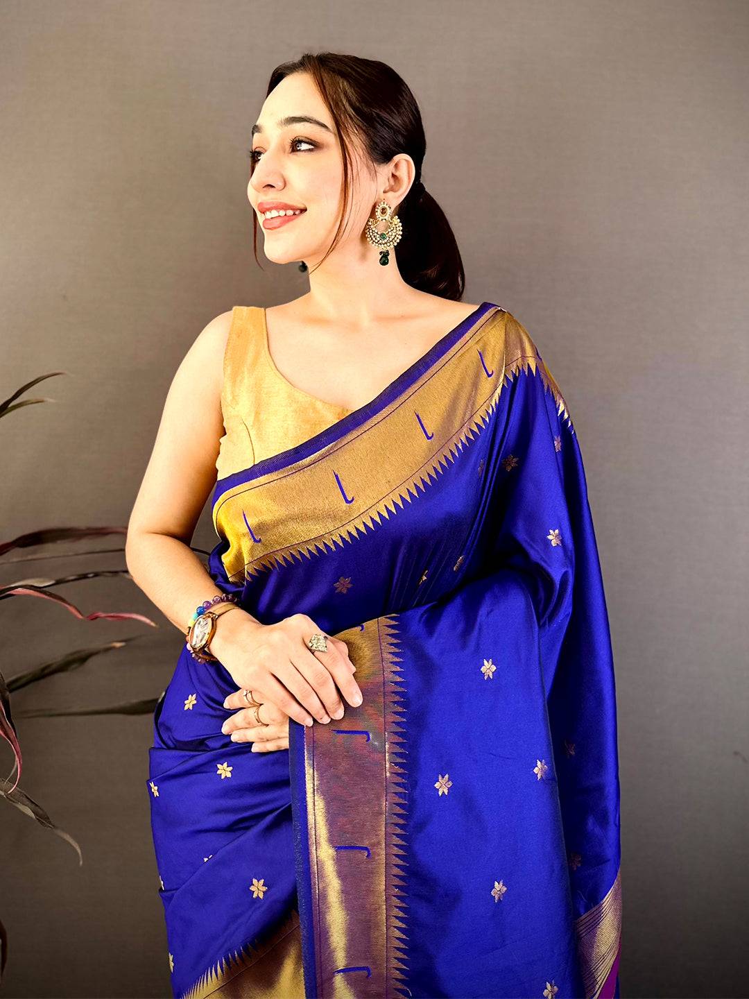 Royal Blue Gold Zari Soft Silk Pattu Saree