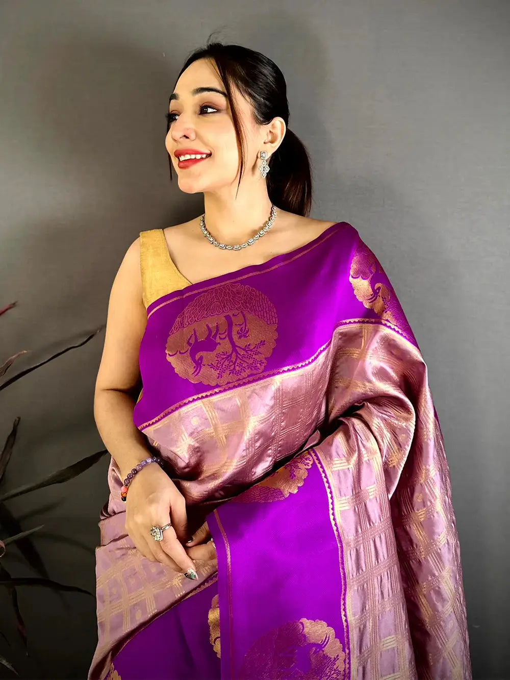 Poster Zari Banarasi Katan Silk Pattu Saree