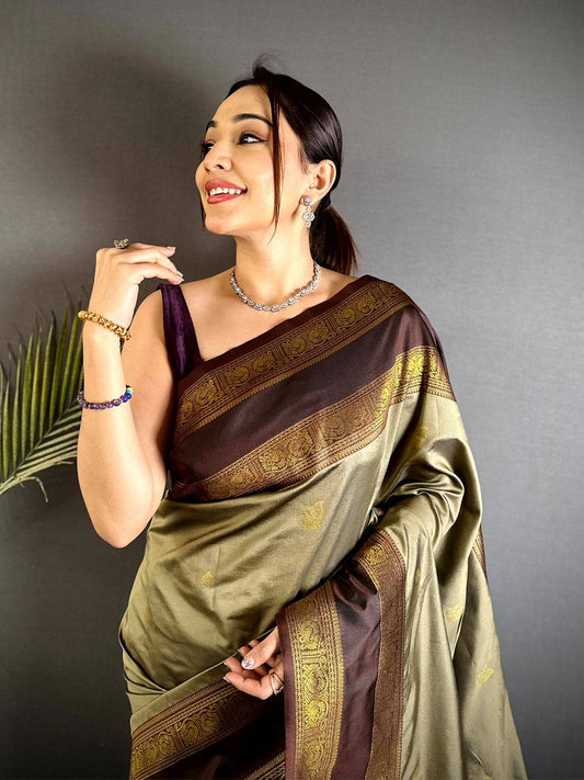Classic Peacock Zari Gadwal Silk Pattu Saree