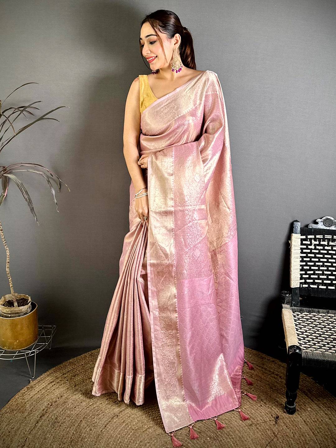 Exclusive Kanjivaram Tissue Designer Pattu Saree
