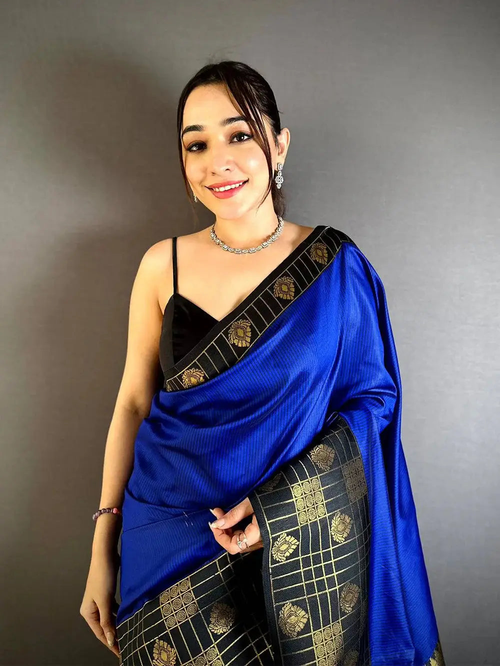 Black Gadwal Border Banarasi Katan Pattu Saree