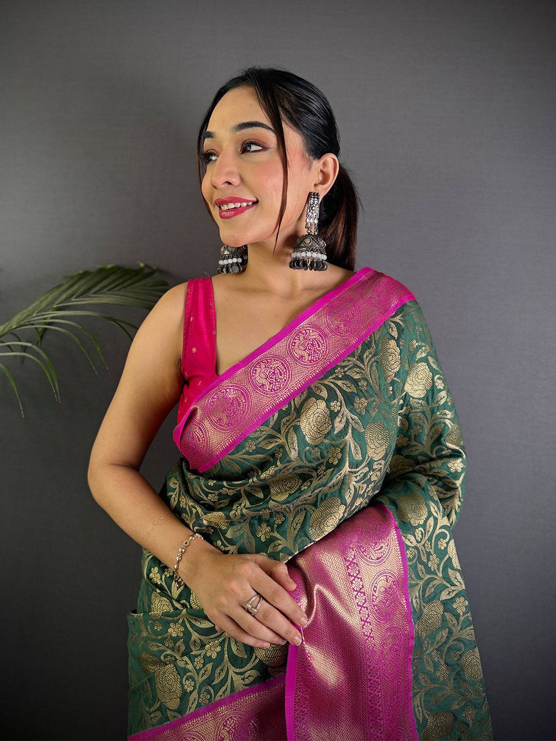 Green Floral Zari Banarasi Kanjivaram Silk Pattu Saree