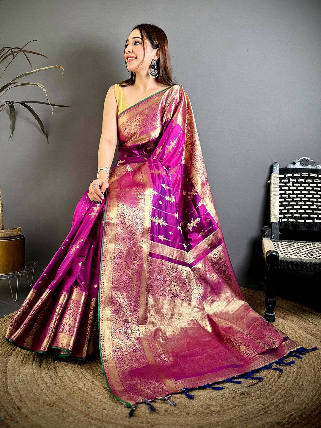 Classic Banarasi Katan Big Zari Border Pattu Saree
