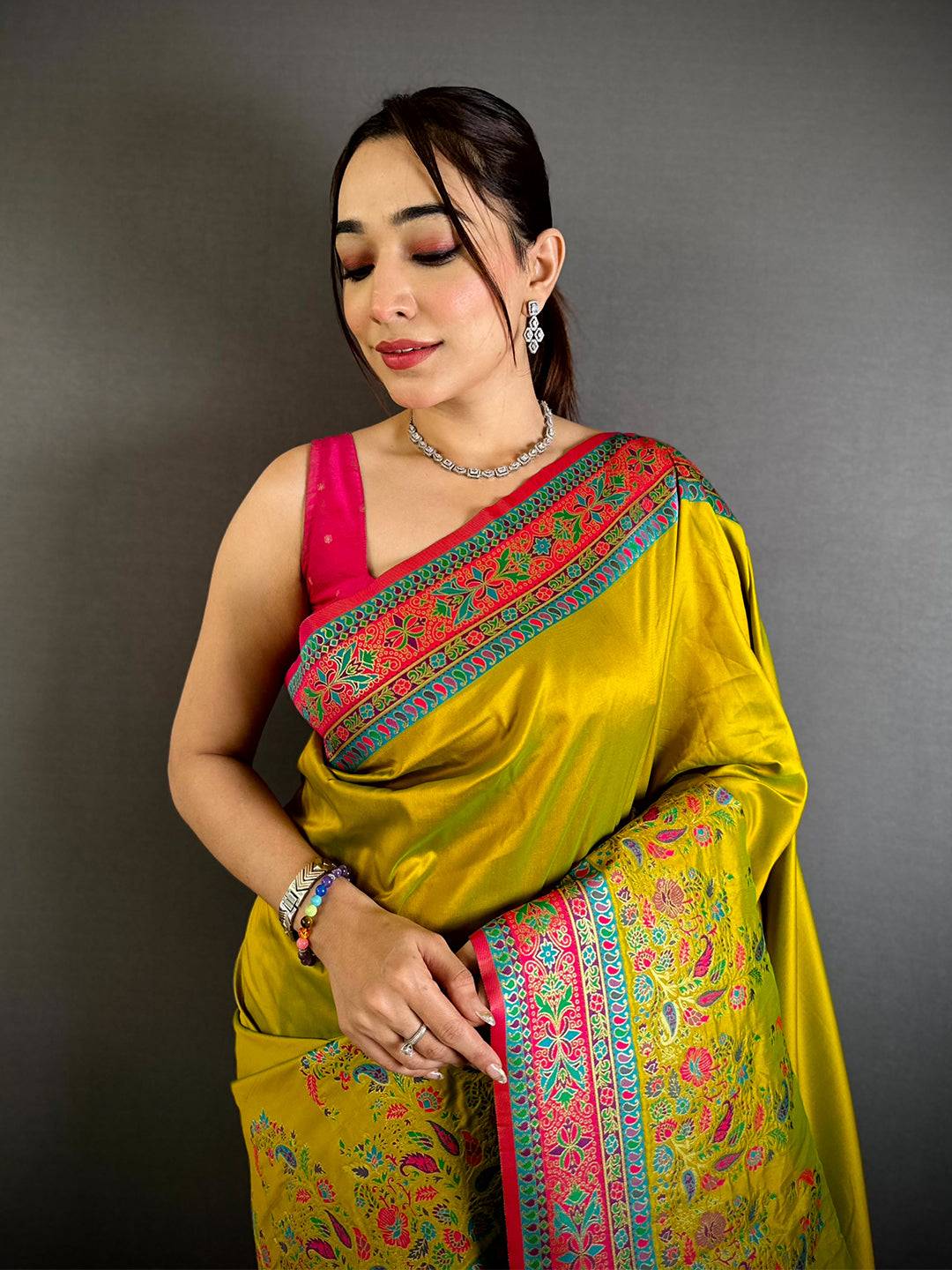 Green Kashmiri Pashmina Semi Silk Pattu Saree