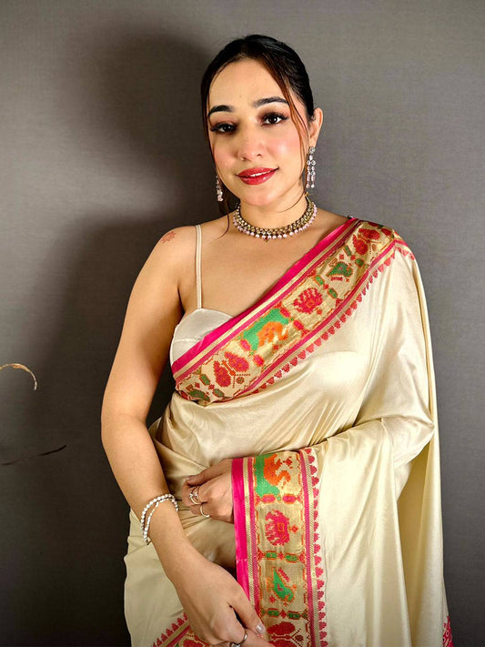 White Soft Silk Pochampally Ikkat Minakari Pattu Saree