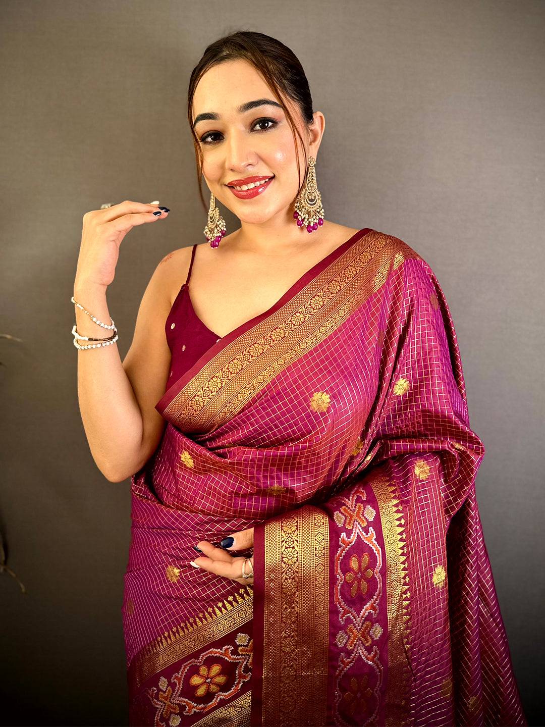 Artisan Gold Zari Kanchi Silk Digital Pallu Pattu Saree