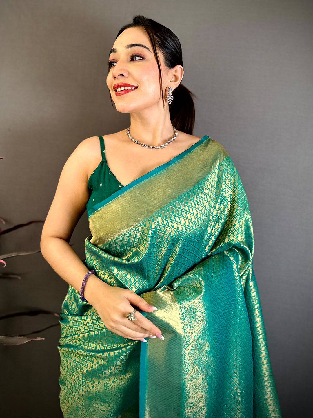 Radiant Teal Kanjivaram Zari Silk Pattu Saree