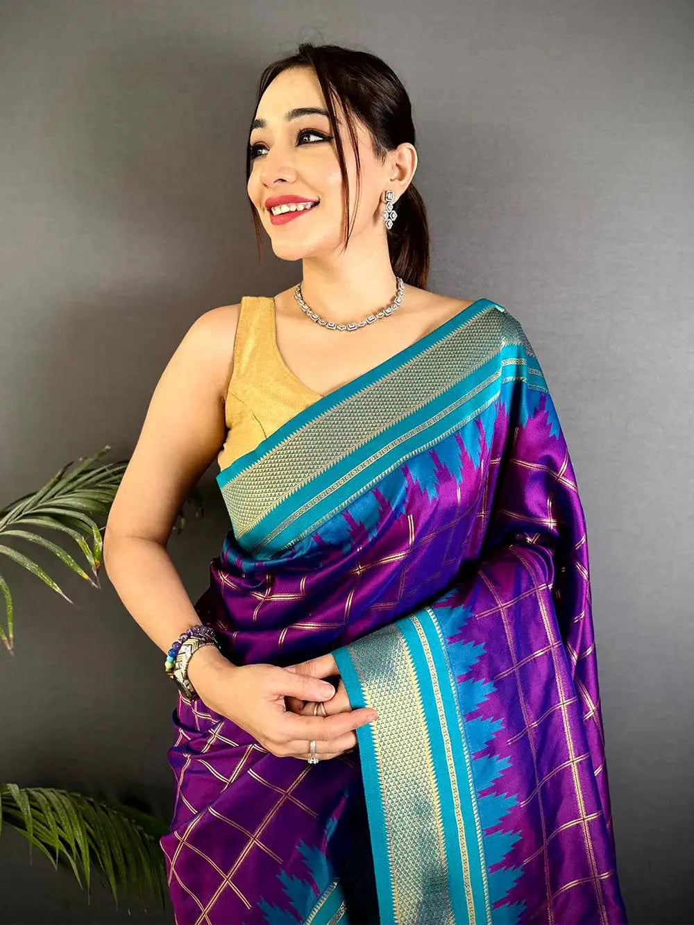Regal Dual Tone Gold Zari Pattu Saree