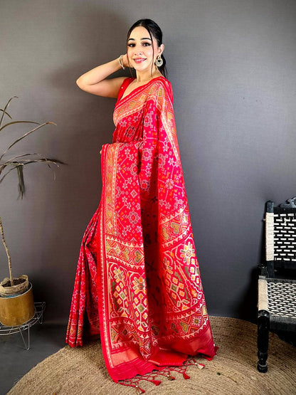Pink Soft Semi Silk Ikkat Patola Weaving Pattu Saree