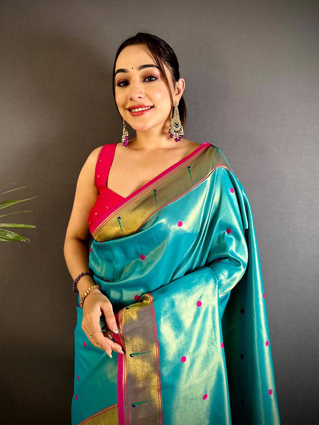 Rama Glass Tissue Yevla Paithani Pattu Saree