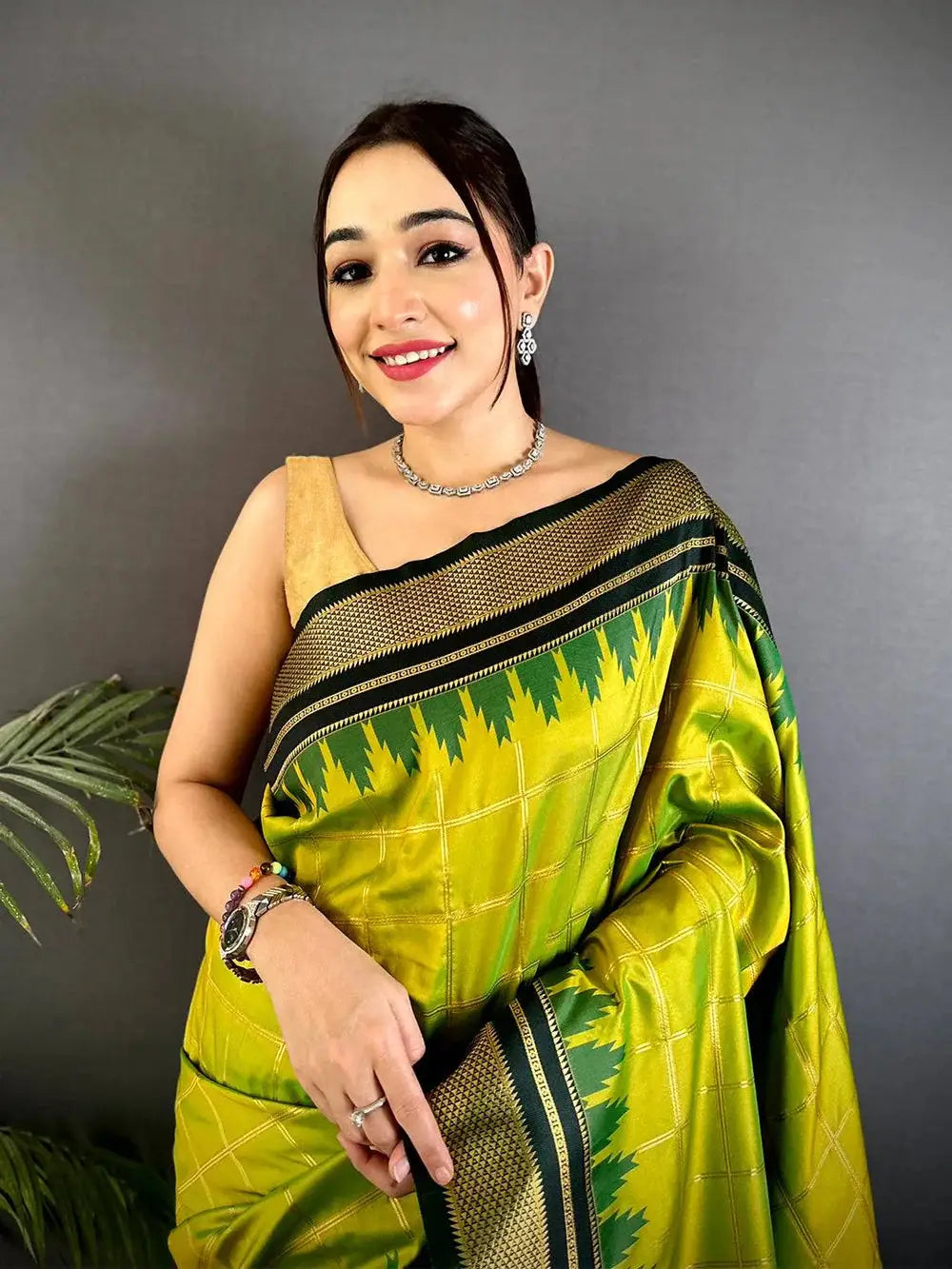 Majestic Dual Tone Gold Zari Pattu Saree